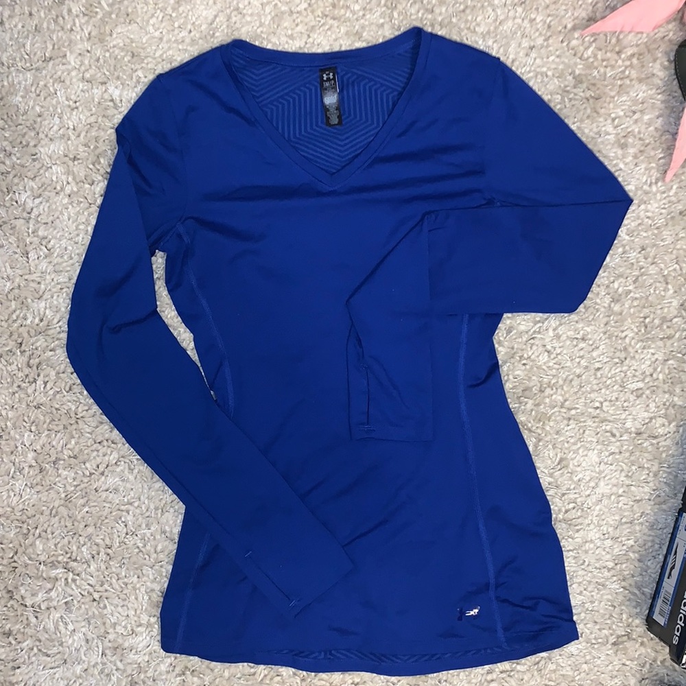 under armour fitted top